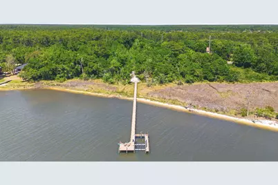 6913 Santa Clara Drive, Navarre, FL 32566 - Photo 6
