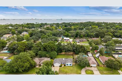312 Florida Avenue, Gulf Breeze, FL 32561 - Photo 30