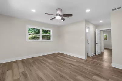 2023 Summit Boulevard, Pensacola, FL 32503 - Photo 22