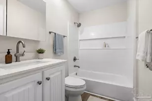 2023 Summit Blvd, Pensacola, FL 32503 - Photo 10