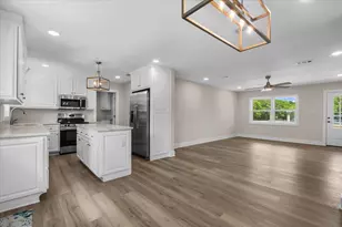 2023 Summit Blvd, Pensacola, FL 32503 - Photo 10