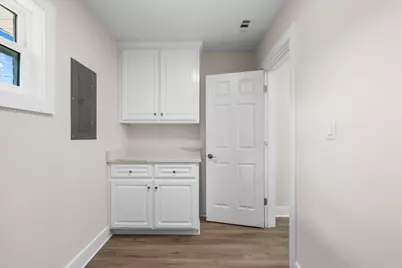 2023 Summit Boulevard, Pensacola, FL 32503 - Photo 24