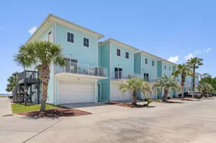 940 Sound Harbor Cir, Gulf Breeze, FL 32563 - Photo 1