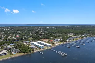 940 Sound Harbor Cir, Gulf Breeze, FL 32563 - Photo 62