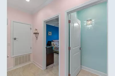 940 Sound Harbor Circle # 9, Gulf Breeze, FL 32563 - Photo 50