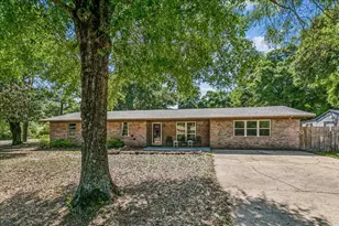 5331 Kenneth Rd, Milton, FL 32583 - Photo 2