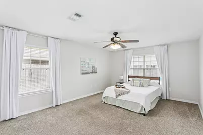 2298 Heritage Circle, Navarre, FL 32566 - Photo 14