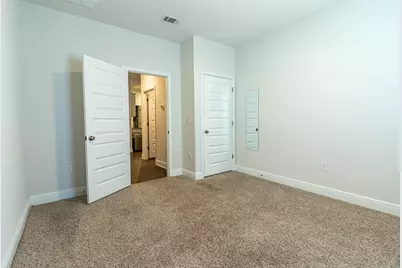 3172 Heritage Oaks Circle, Navarre, FL 32566 - Photo 16