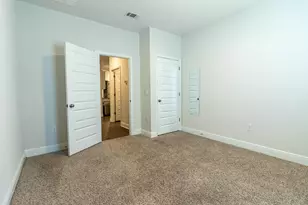3172 Heritage Oaks Cir, Navarre, FL 32566 - Photo 16