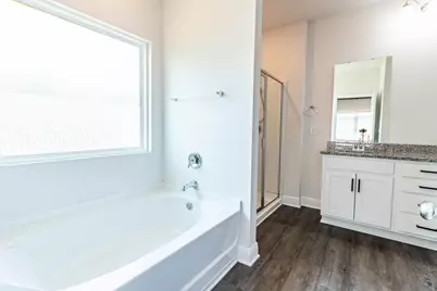3172 Heritage Oaks Circle, Navarre, FL 32566 - Photo 1