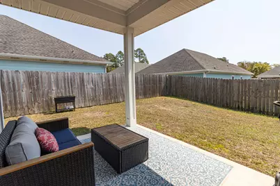 3172 Heritage Oaks Circle, Navarre, FL 32566 - Photo 6