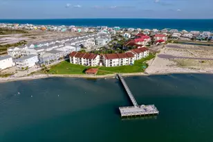 7453 Sunset Harbor Dr, Navarre, FL 32566 - Photo 2