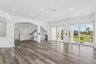 21 E Galvez Ct, Pensacola Beach, FL 32561 - Photo 26
