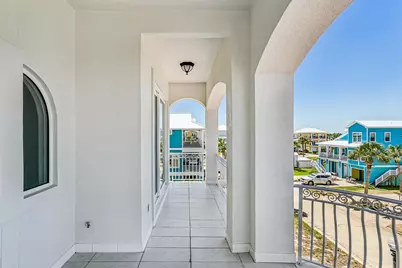 21 E Galvez Court, Pensacola Beach, FL 32561 - Photo 24