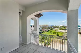 21 E Galvez Ct, Pensacola Beach, FL 32561 - Photo 22