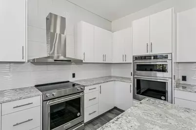 21 E Galvez Court, Pensacola Beach, FL 32561 - Photo 68