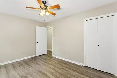 4572 Kelly Lane, Gulf Breeze, FL 32563 - Photo 16