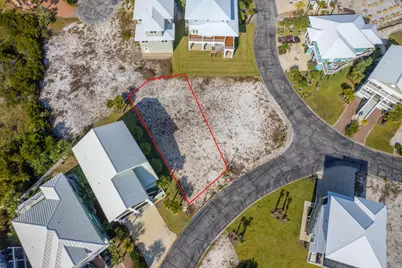 7660 Key West Drive, Navarre, FL 32566 - Photo 10