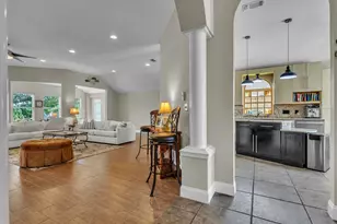 921 Shalimar Point Dr, Shalimar, FL 32579 - Photo 6