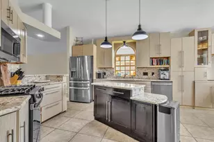 921 Shalimar Point Dr, Shalimar, FL 32579 - Photo 6