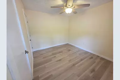 215 Aza Place, Crestview, FL 32539 - Photo 38