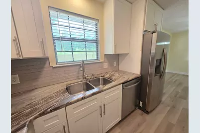 215 Aza Place, Crestview, FL 32539 - Photo 16