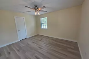 215 Aza Pl, Crestview, FL 32539 - Photo 36