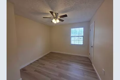 215 Aza Place, Crestview, FL 32539 - Photo 32