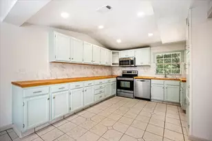 12400 Wildlife Rd, Holt, FL 32564 - Photo 12