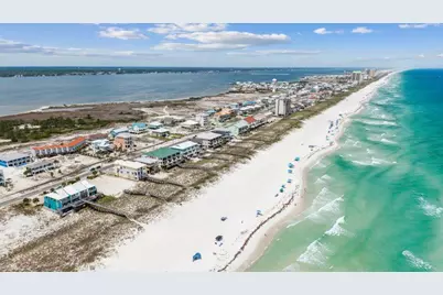 7889 Gulf Boulevard, Navarre, FL 32566 - Photo 12