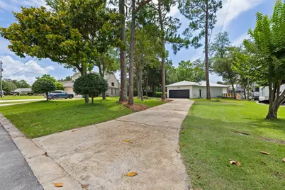 23 Neptune Drive, Mary Esther, FL 32569 - Photo 4