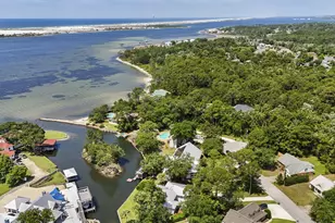 23 Neptune Dr, Mary Esther, FL 32569 - Photo 70