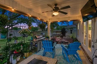 1860 Justice Circle, Gulf Breeze, FL 32563 - Photo 6