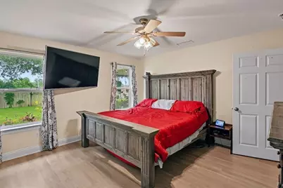 1860 Justice Circle, Gulf Breeze, FL 32563 - Photo 4