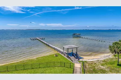2005 Riviera Lane, Navarre, FL 32566 - Photo 2