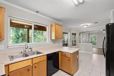 1026 Woodlore Circle, Gulf Breeze, FL 32563 - Photo 18
