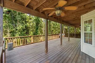 1026 Woodlore Cir, Gulf Breeze, FL 32563 - Photo 48