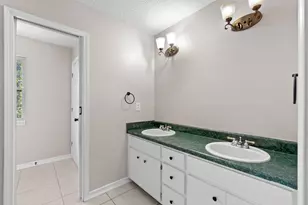 1026 Woodlore Cir, Gulf Breeze, FL 32563 - Photo 34