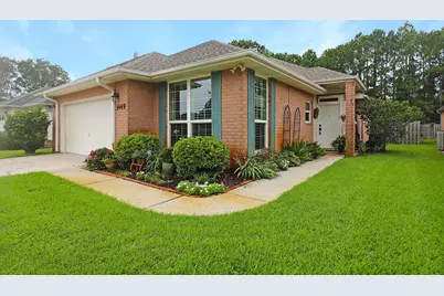 1449 Champions Green Drive, Gulf Breeze, FL 32563 - Photo 2