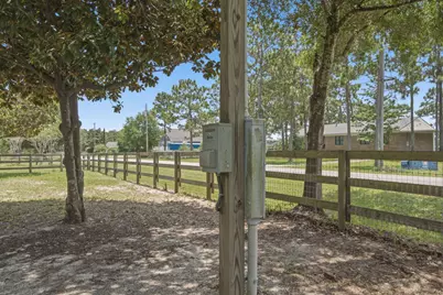 8632 Bristolwood Circle, Navarre, FL 32566 - Photo 18