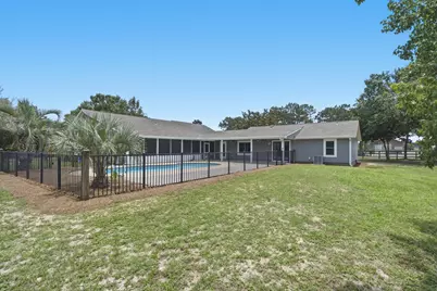 8632 Bristolwood Circle, Navarre, FL 32566 - Photo 72