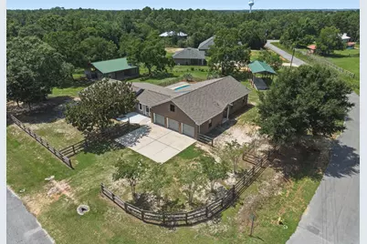 8632 Bristolwood Circle, Navarre, FL 32566 - Photo 78