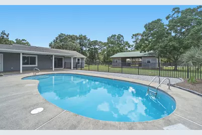 8632 Bristolwood Circle, Navarre, FL 32566 - Photo 44