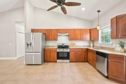 8632 Bristolwood Circle, Navarre, FL 32566 - Photo 58