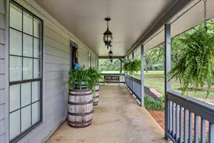 862 US-90, Holt, FL 32564 - Photo 38