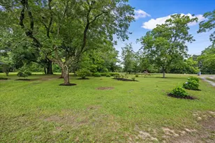 862 US-90, Holt, FL 32564 - Photo 10