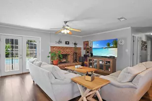 2810 Venetian, Gulf Breeze, FL 32563 - Photo 10