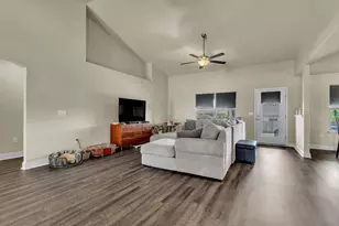 5573 Hannah Street, Milton, FL 32570 - Photo 4