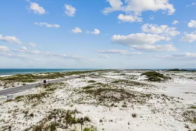 1401 Sailmaker Way, Navarre, FL 32566 - Photo 28