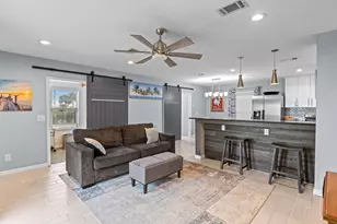 1005 Via De Luna Dr, Pensacola Beach, FL 32561 - Photo 4